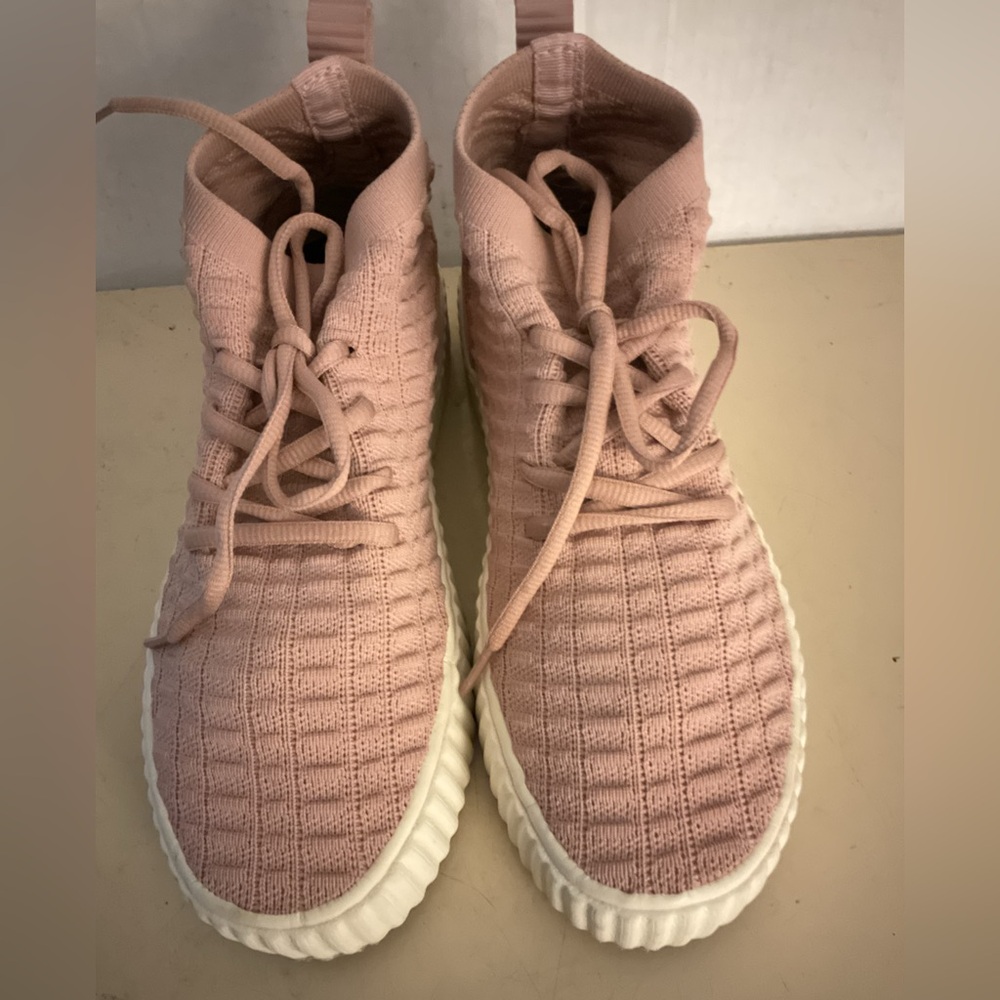 Pajar Canada Pink Knit leather platform Sneakers size 8